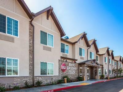 Hotel Aristocrat Hotel, Bw Signature Collection 3*